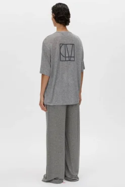 ASTRANTIA TEE (CHARCOAL MARLE)