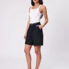 BERMUDA SHORT (BLACK)
