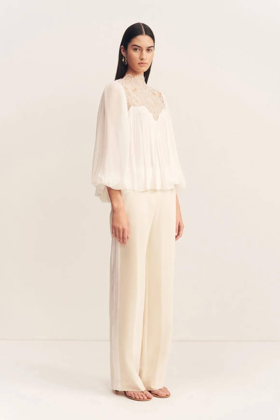 EMORY LACE BLOUSE (IVORY)