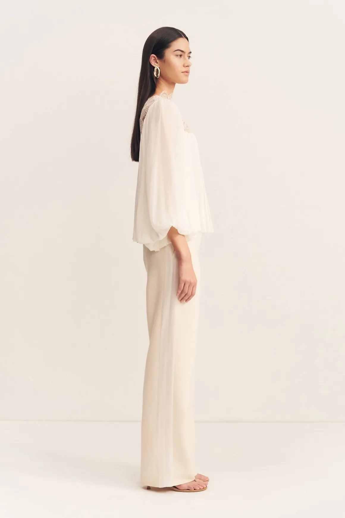 EMORY LACE BLOUSE (IVORY)