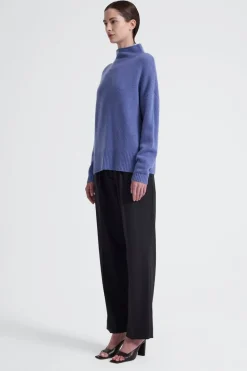 GRAYSON SWEATER (SKYLAR)