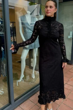 LACE MIDI DRESS (BLACK)
