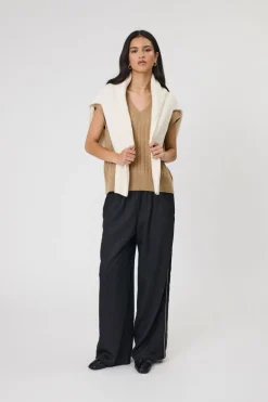 LEGION SIDE STRIPE PANT (BLACK)
