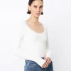 LINCOLN TOP (IVORY)