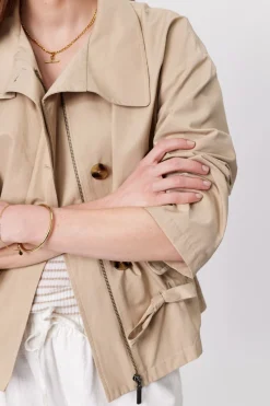 OLYMPUS SHORT TRENCH (CAMEL)