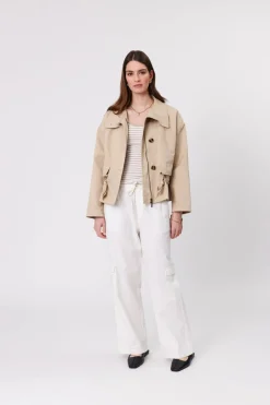 OLYMPUS SHORT TRENCH (CAMEL)