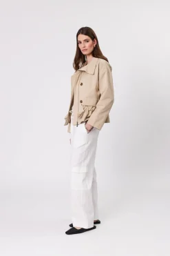 OLYMPUS SHORT TRENCH (CAMEL)
