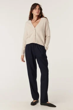 PURE CASHMERE V CARDIGAN (OATMEAL)
