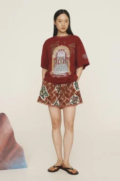 SURREALIST SUMMER BURGUNDY TEE (BURGUNDY)