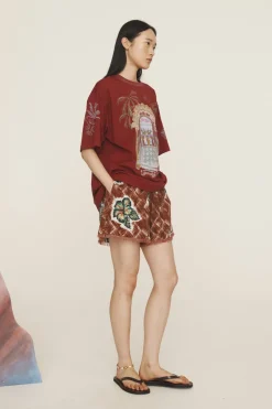 SURREALIST SUMMER BURGUNDY TEE (BURGUNDY)