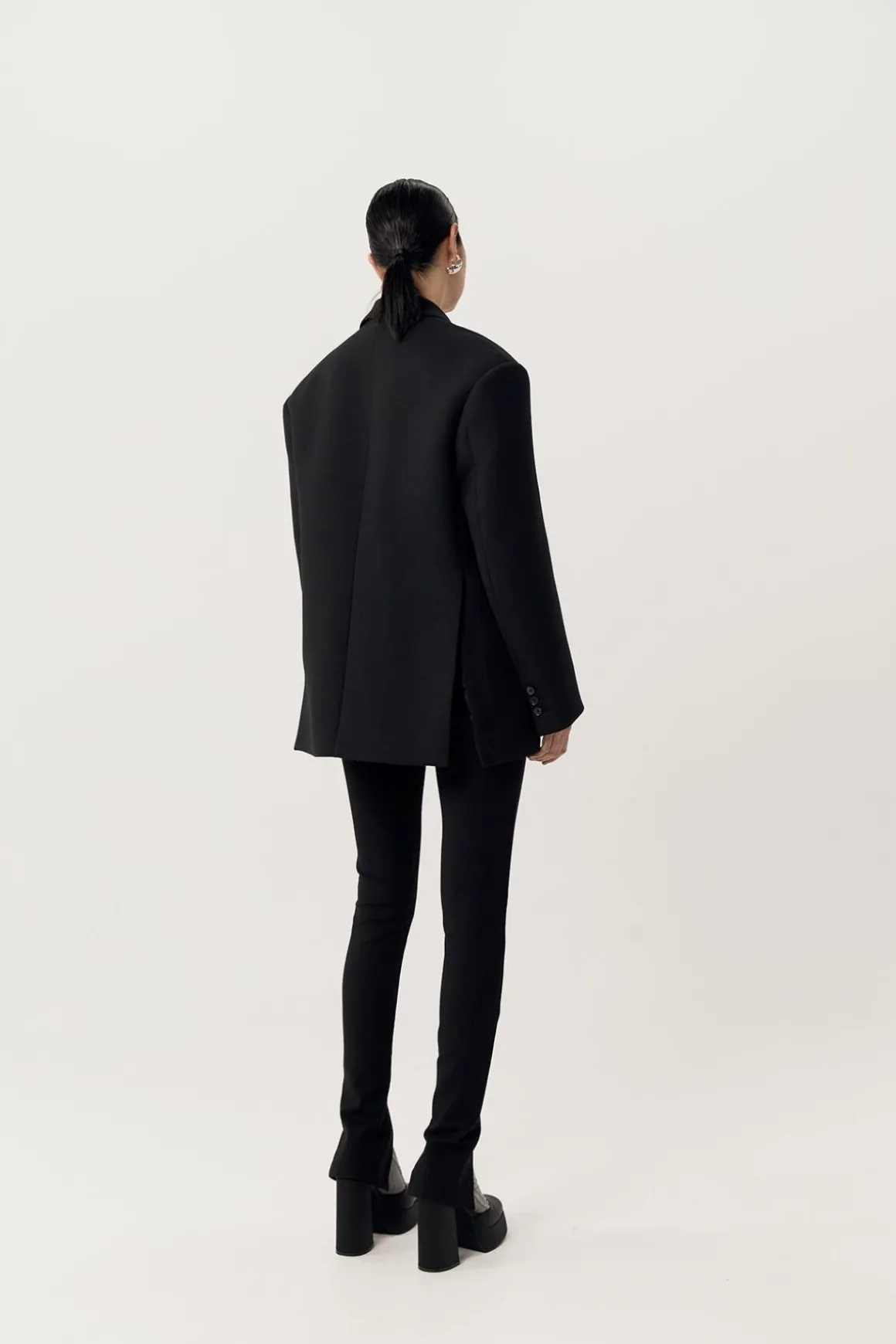 VICTORIA LEGGING (BLACK)